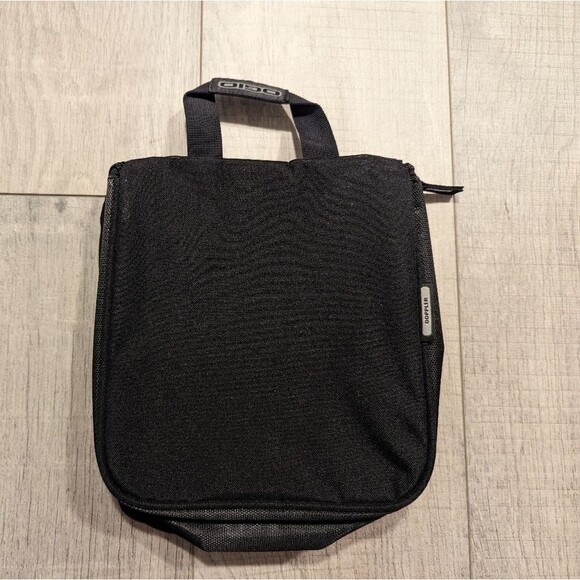 OGIO Doppler Travel Kit Toiletry Bag Black Golf Mobile NWT - Picture 3 of 12